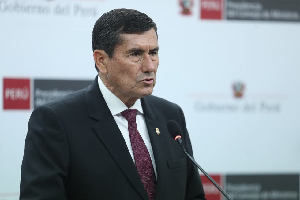 Luis Arroyo dijo que el ministro Alfaro mostró pruebas de que tuvo una convivencia con la mujer que lo denuncia.