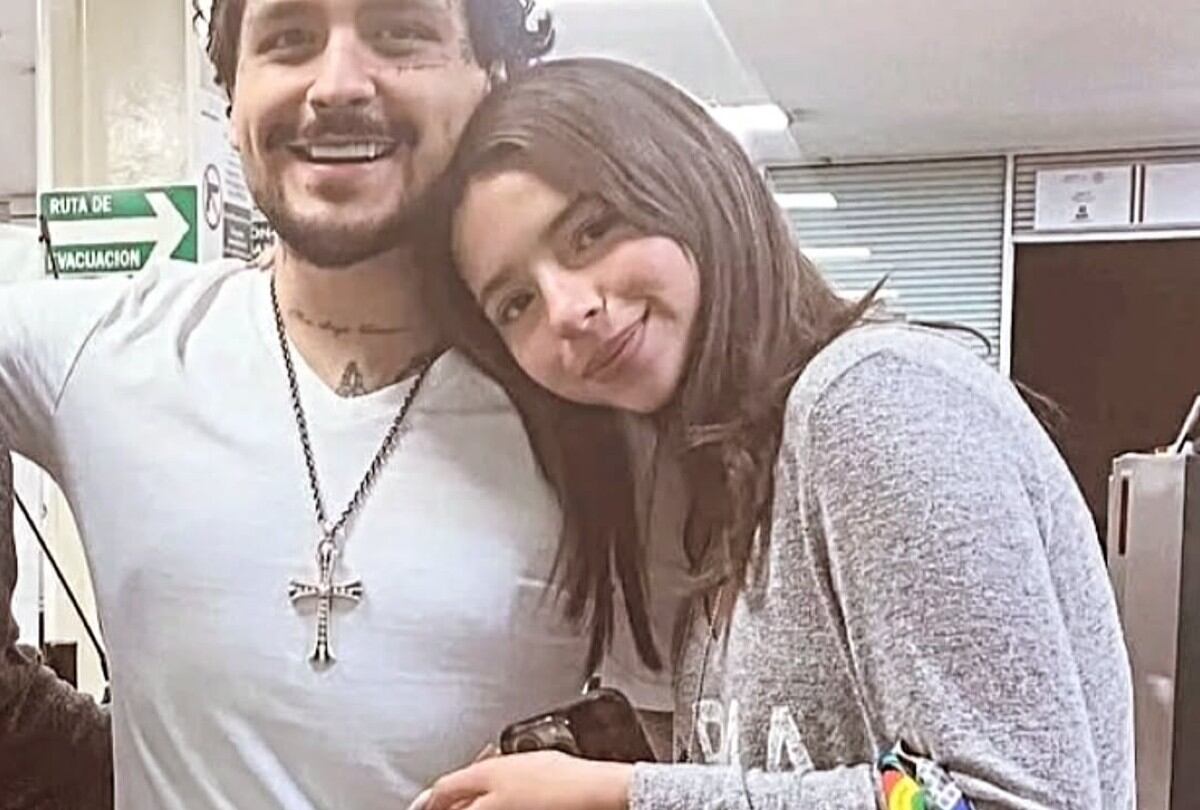 Diferentes cuentas de fanáticos compartieron una fotografía en la que se observa a Ángela Aguilar y Christian Nodal. | Crédito: Instagram angela.nodal_