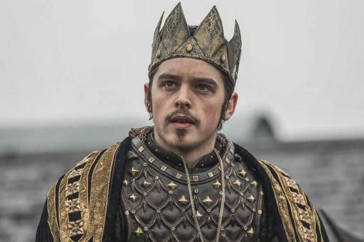 El personaje de Ferdia Walsh-Peelo estuvo basado en el verdadero Alfredo el Grande, rey de los sajones occidentales desde el año 871 hasta el 886 y rey de los anglosajones desde el año 886 hasta el 889 (Foto: Vikings / History Channel)