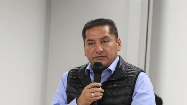 Comas: Alcalde recibe amenazas de muerte tras desalojar a ambulantes del mercado Chacra Cerro