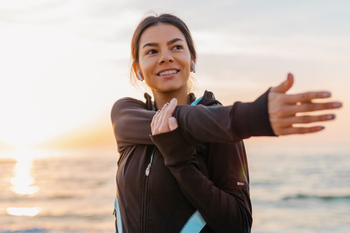 Según los científicos, implementar hábitos saludables en el día a día puede marcar una diferencia en la etapa de la tercera edad de una persona. (Foto referencial: Freepik)