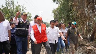 Ministro de Vivienda recorre zonas afectadas por huaico en Chosica | VIDEO Y FOTOS