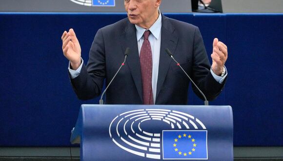 El Alto Representante de la Unión Europea para Asuntos Exteriores y Política de Seguridad, Josep Borrell, habla durante una declaración del Consejo y de la Comisión en el Parlamento Europeo en Estrasburgo, Francia, el 22 de noviembre de 2023. EFE/EPA/RONALD WITTEK