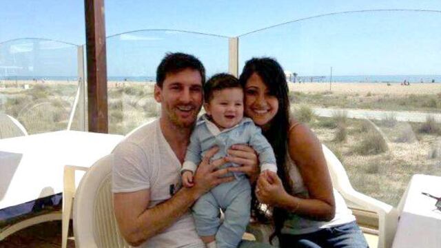 Lionel Messi compartió una entrañable foto junto a su novia e hijo Thiago