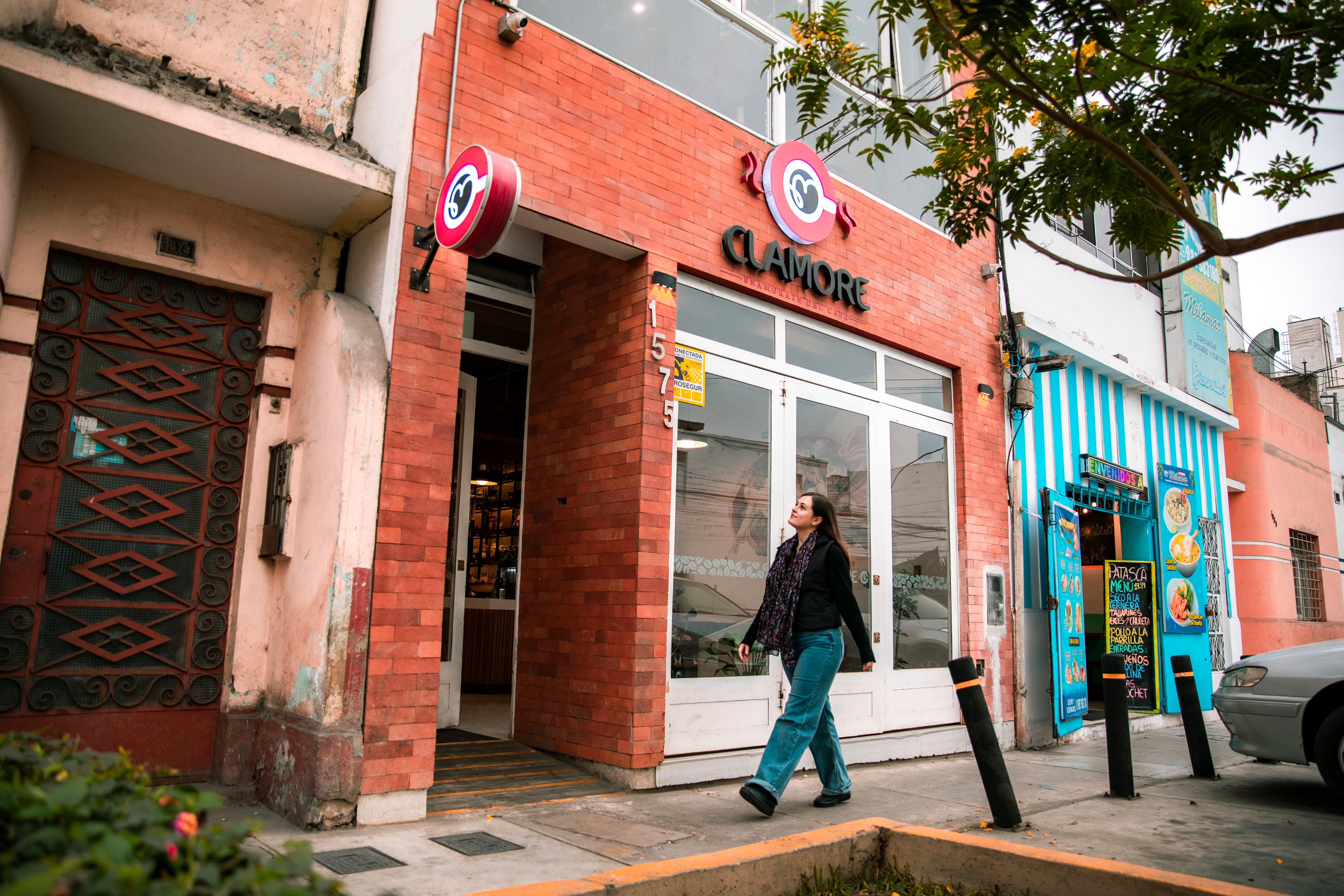 Local de Clamore ubicado en Jesús María.