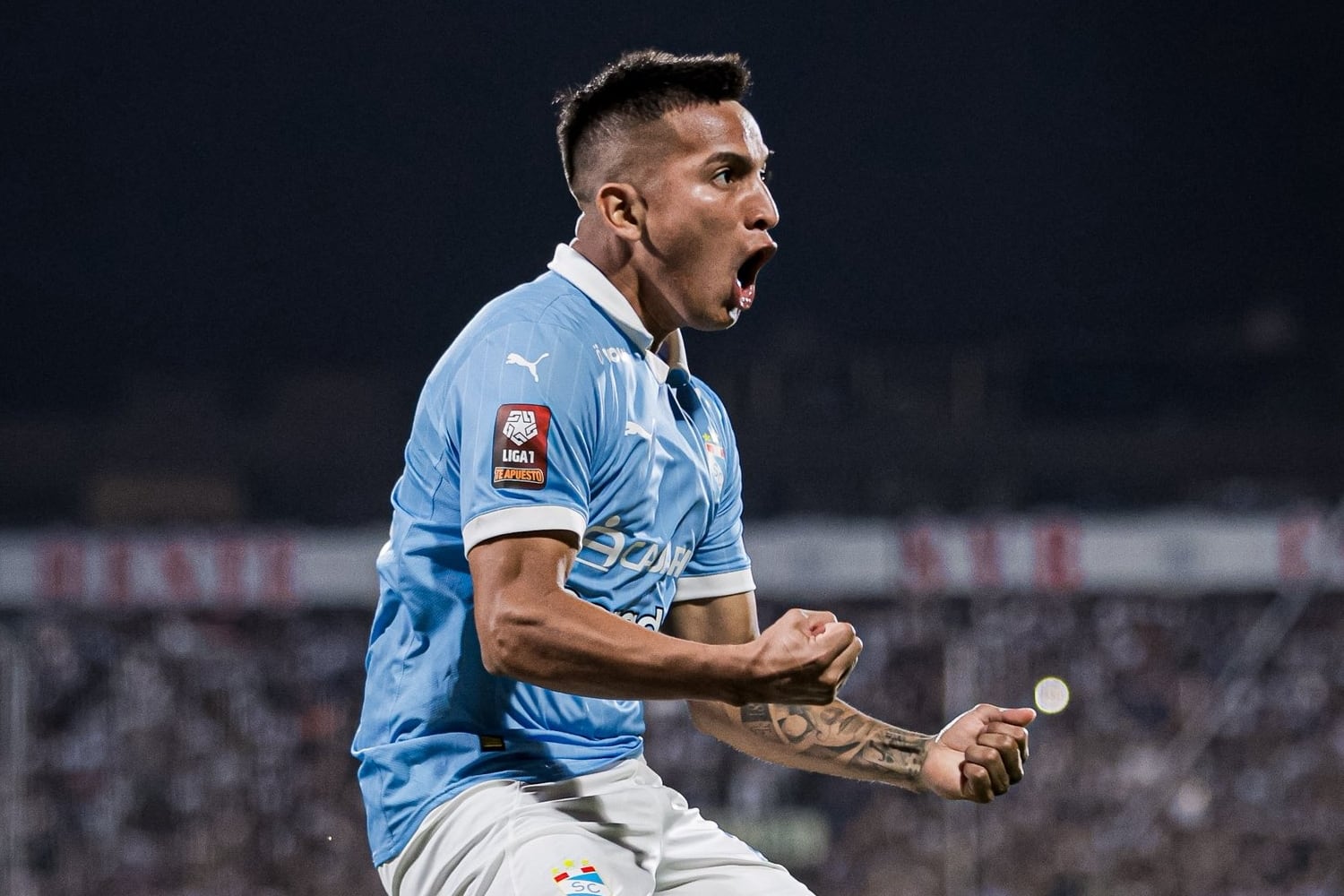 Martín Távara, capitán de Sporting Cristal, fue la figura del encuentro con un hacktrick. (Foto: Liga 1).