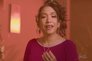 Gabriela de los Ríos anuncia el lanzamiento de su primera canción de Navidad