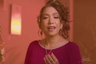Gabriela de los Ríos anuncia el lanzamiento de su primera canción de Navidad