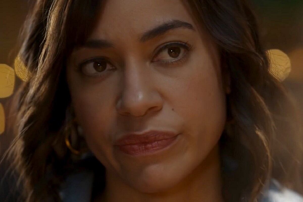 Cush Jumbo fue la encargada de interpretar a Megan Pierce-Shaw / Cassie en "Quédate cerca" (Foto: Netflix)
