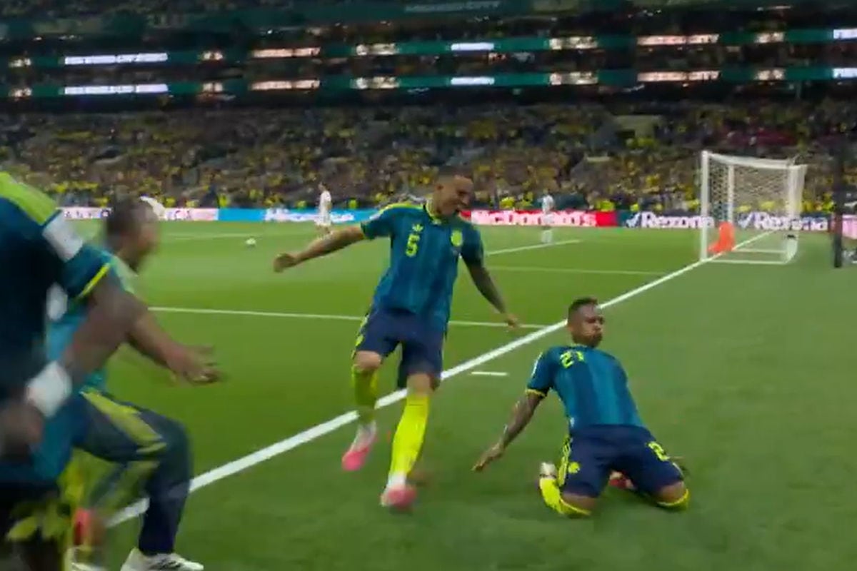 El Bichito liquidó el partido en el descuento: El gol de Campaz que marçó el 3-1 ante Uzbekistán