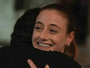 Nil descubre que está embarazada (Foto: Medyapim)