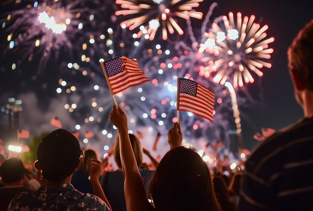 Ciudades como Nueva York, Chicago y San Antonio tendrán celebraciones oficiales, pero muchos optarán por encender fuegos en casa. | Crédito: Freepik