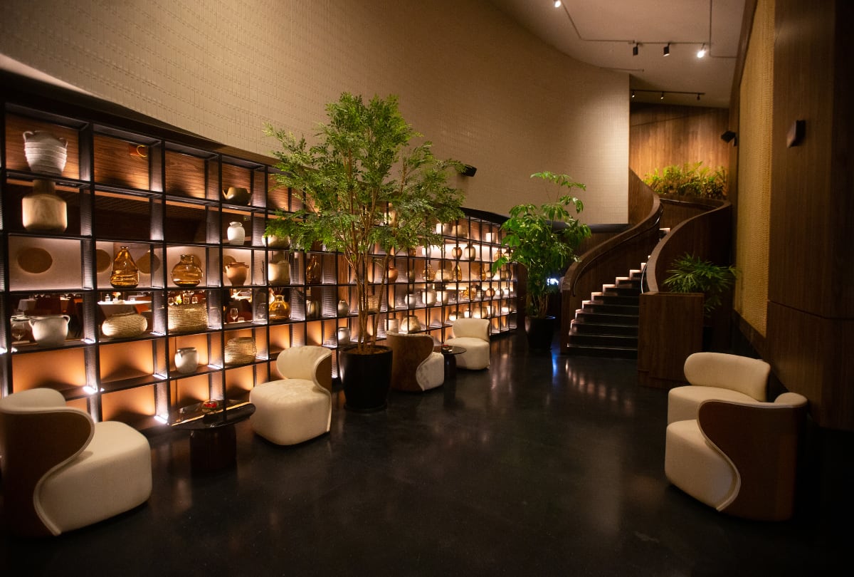 Los ambientes en Brass están llenos de elegancia y modernidad.