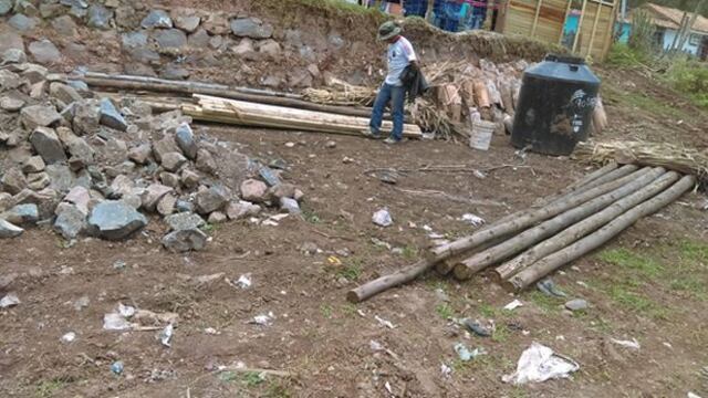 Cusco: tres detenidos por realizar excavaciones en Sacsayhuamán