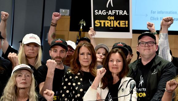 Actores de Estados Unidos en huelga se reúnen para discutir el futuro de la profesión. (Foto: Chris Delmas / AFP)