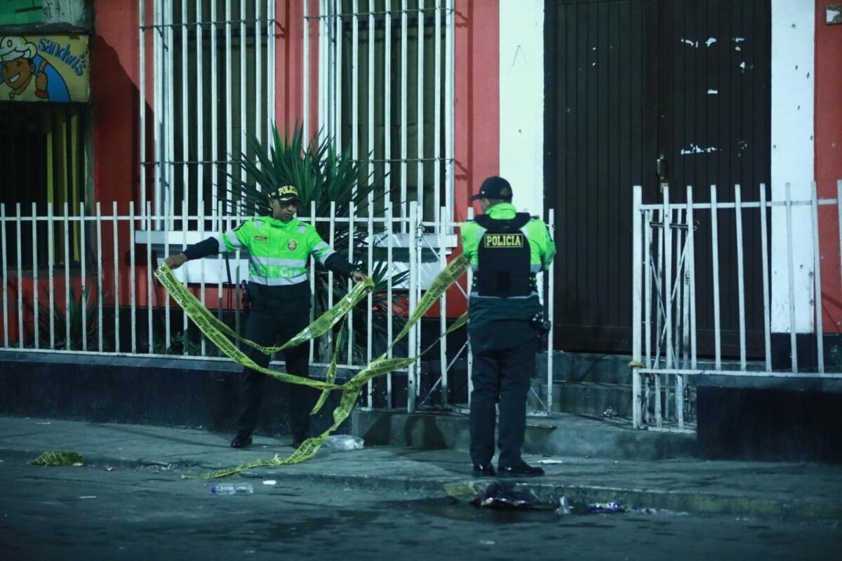 Delincuentes atentan contra un local comunal en el Rímac. (Foto: César Grados/@photo.gec)