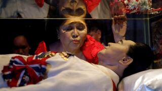 Ex dictador filipino fue enterrado entre héroes en acto secreto
