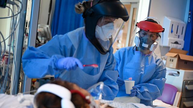Reino Unido superó los 38.000 muertos por coronavirus a principios de mayo, la peor cifra en Europa