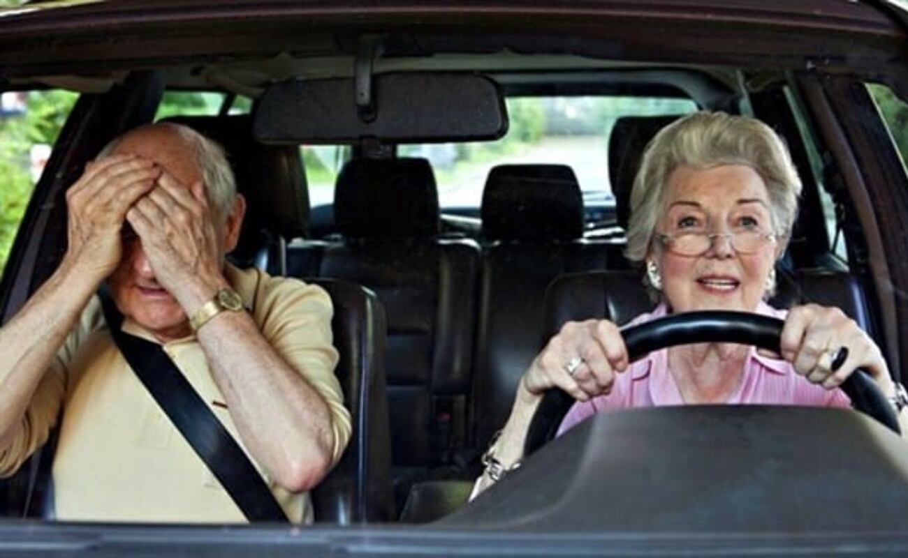 Descubre la EDAD MÁXIMA para obtener licencia de conducir en Perú