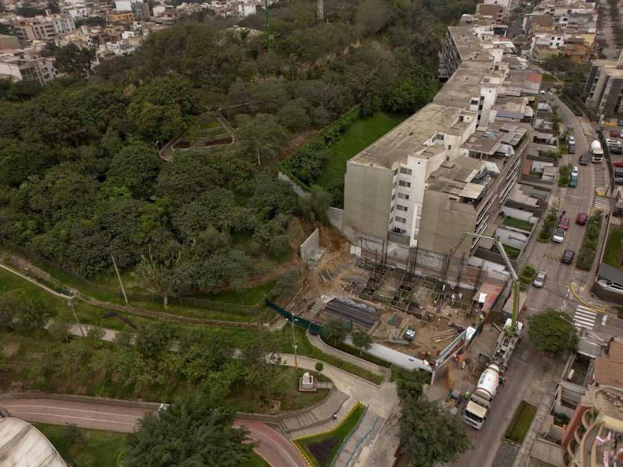 Surco asegura que los trabajos no afectan la Loma Amarilla. (Foto: Antonio Melgarejo/El Comercio)