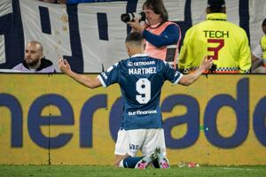 VIDEO: ver resumen y goles del partido, Vélez vs. Racing (0-1) por Copa Libertadores 2025