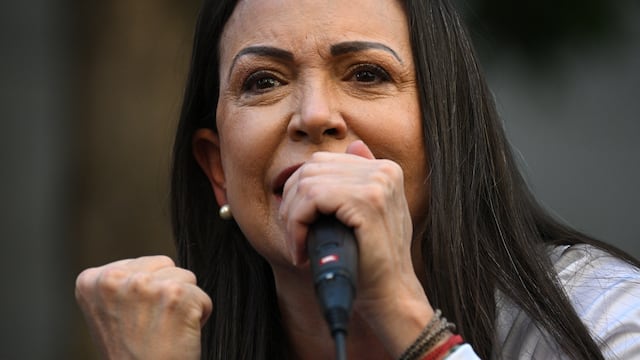 Machado descarta regreso inmediato de González Urrutia a Venezuela por falta de “condiciones”