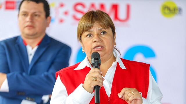 Miembros del disuelto Congreso saludan renuncia de Zulema Tomás a la cartera de Salud