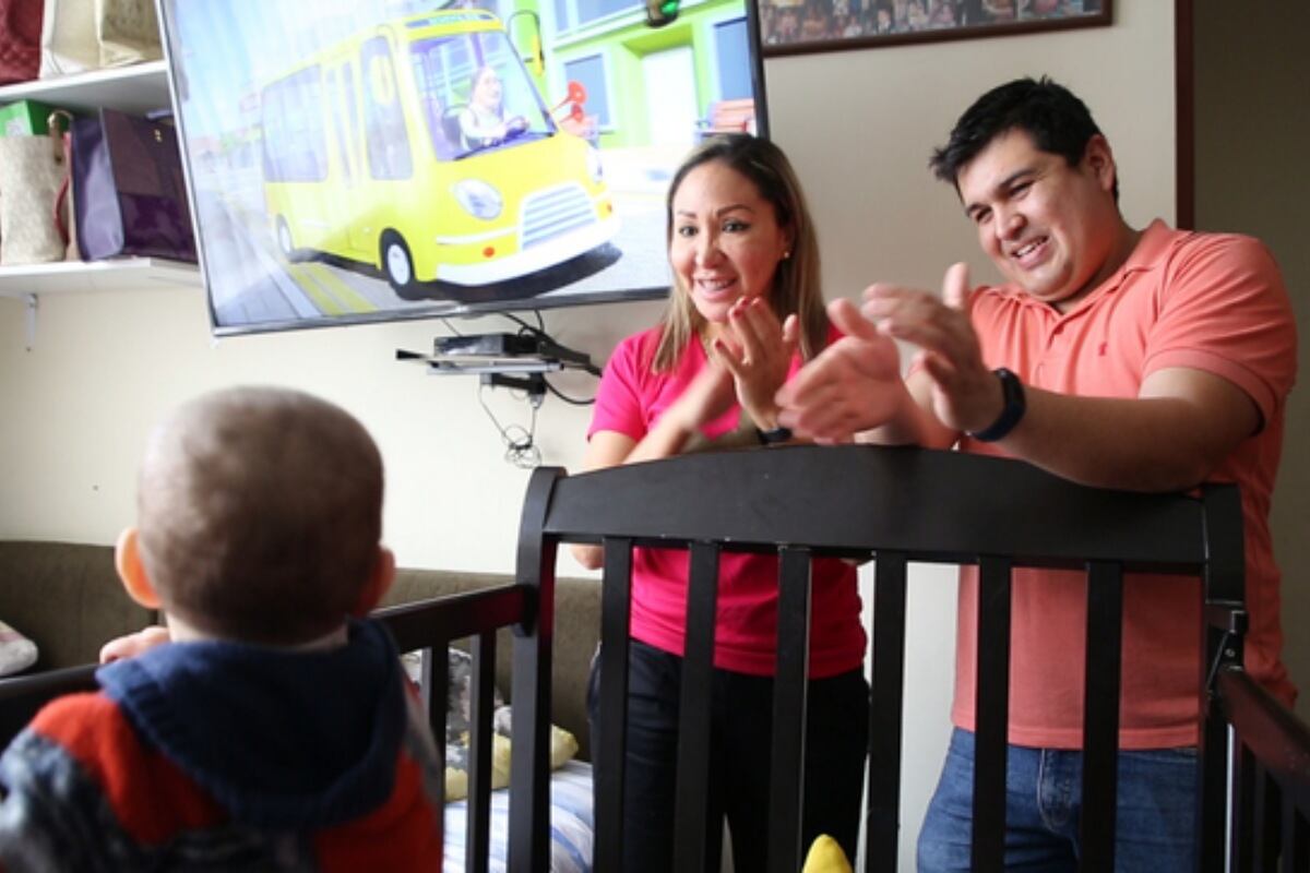 La Dirección de Adopciones del MIMP revelaron que 187 mujeres adoptaron a menores de edad. (Foto: MIMP)