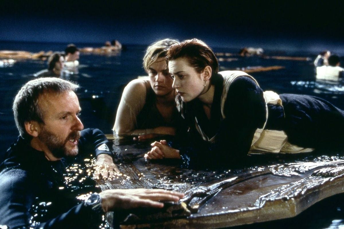 James Cameron junto a Kate Winslet y Leonardo DiCaprio durante la filmación de "Titanic" (Foto: 20th Century Fox)