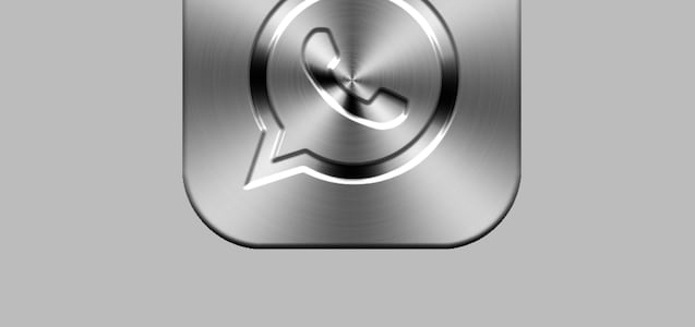 Truco para activar el “modo plateado” en WhatsApp