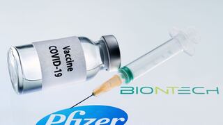 La FDA asegura que la vacuna contra el coronavirus de Pfizer-BioNTech tiene un “perfil de seguridad favorable”