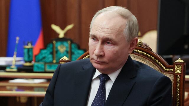 Putin defiende a Trump de acusaciones judiciales que considera persecución política