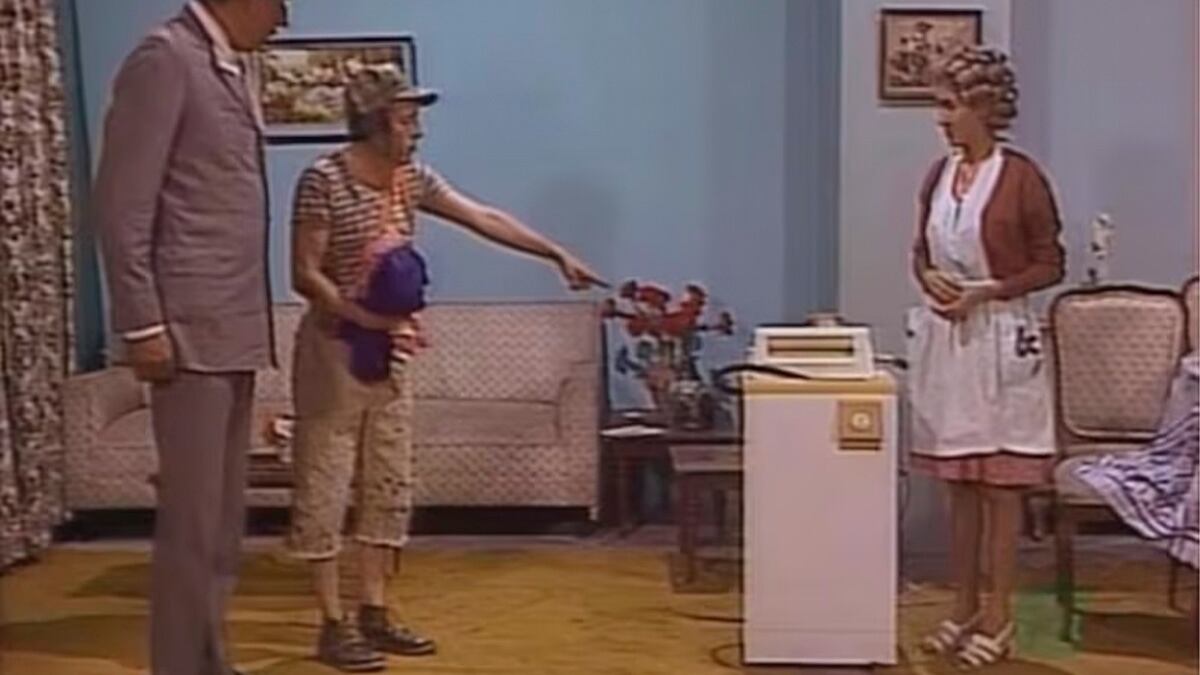 Episodio "La lavadora" de El Chavo del 8.