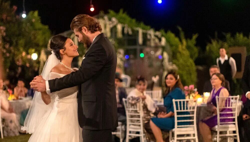 Fikret y Zeynep se casaron, dmeostrando que son el uno para el otro (Foto: Tims & B Productions)