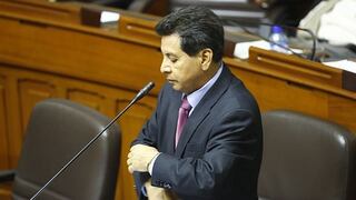 Bancada de Perú Posible decide el lunes la suerte de José León
