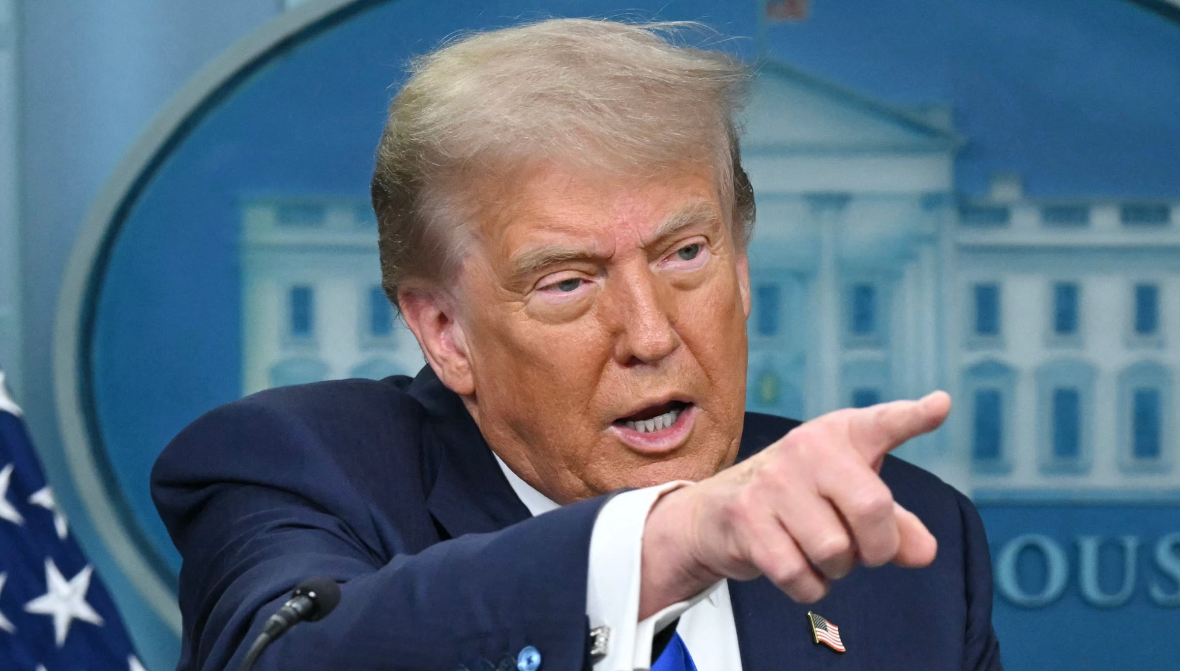 Donald Trump busca eliminar la ciudadanía por nacimiento en Estados Unidos (Foto: AFP)