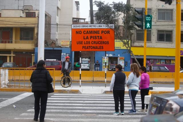 En el caso de las rutas de transporte público, deben tomar Óscar R. Benavides, subir por Enrique Meiggs, ingresar a la avenida Argentina y recién allí retomar la avenida Faucett. Fotos: Mario Zapata N. / @photo.gec