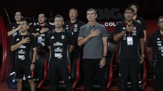 “Tiene llegada al jugador” y “puso a los que tenían mejor presente”: tres exdirigidos de Óscar Ibáñez explican por qué debe quedarse hasta el final de las Eliminatorias