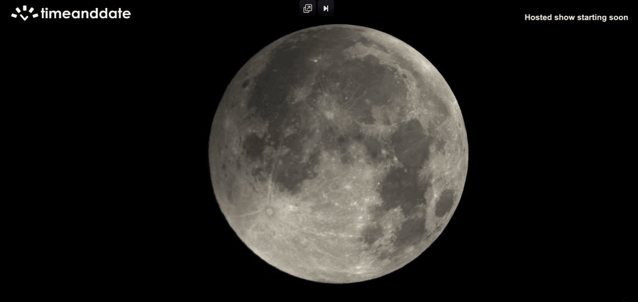 Primeras imágenes del eclipse lunar.