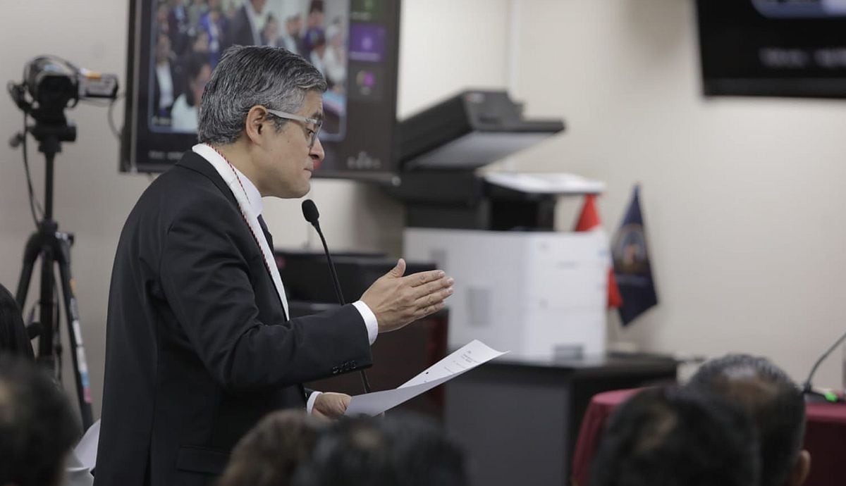 Fiscal José Domingo Pérez expone sus alegatos durante el juicio a Susana Villarán | Foto: Britanie Arroyo/ @photo.gec