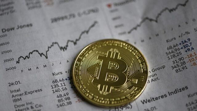 El bitcoin marca un máximo histórico por encima de US$69.000