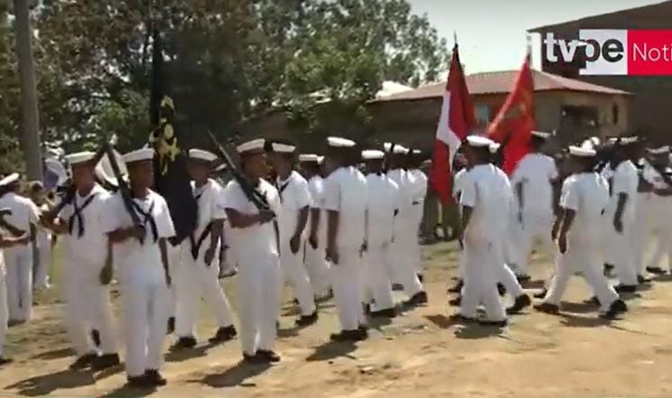 Los miembros de la compañía América, de la Marina de Guerra, en acción | Captura TV Perú
