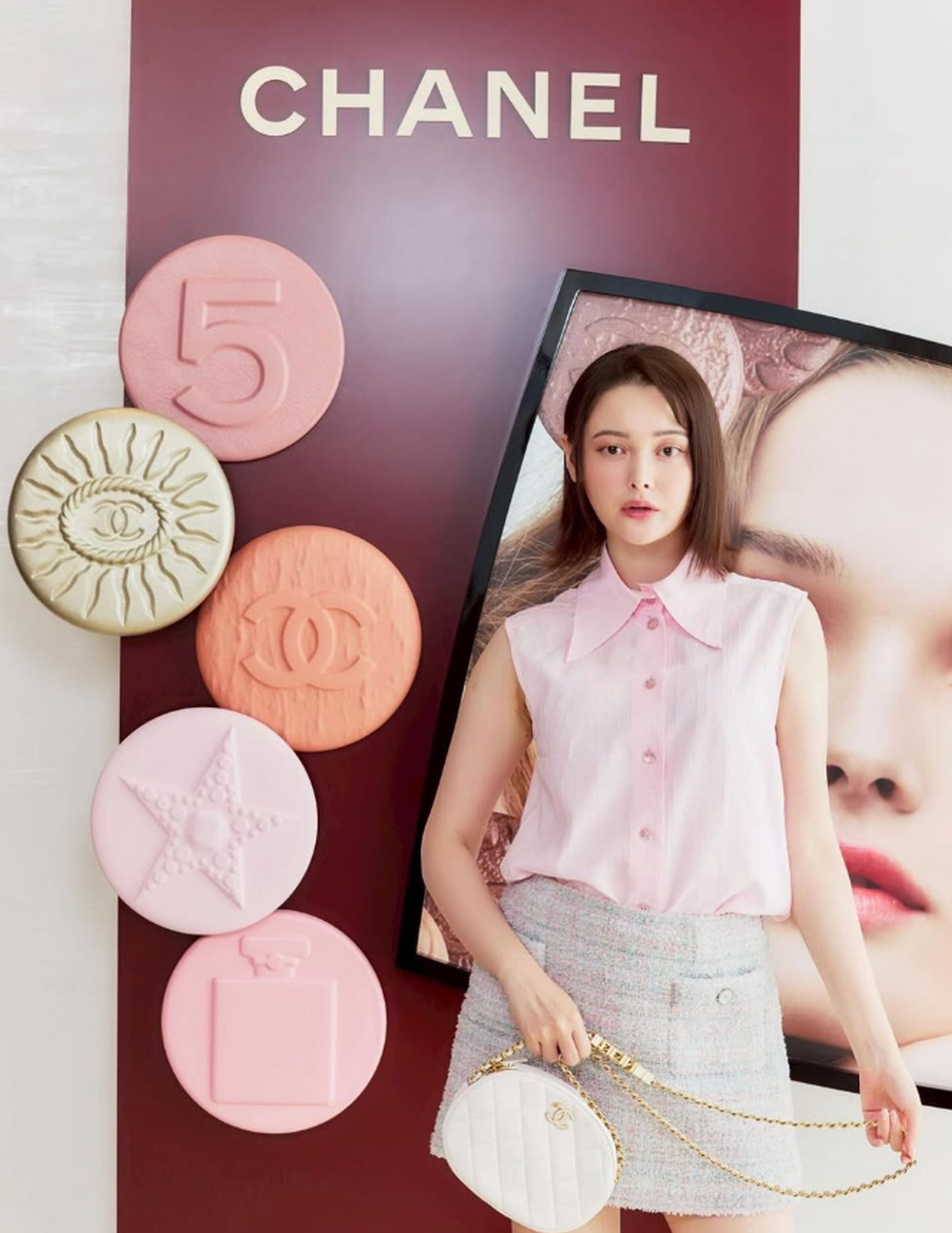 Saltó a la fama tras ganar el Miss iD Grand Prix en 2013 y debutó como modelo y actriz. Luego de ello, es llamada por grandes marcas de la moda, como Chanel (Foto: Tina Tamashiro / Instagram)