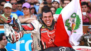 Dakar 2014: pilotos peruanos festejan en la meta de Valparaíso