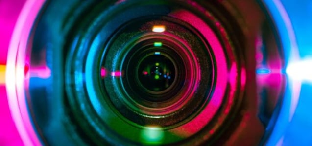 Android: el truco para detectar cámaras ocultas en una habitación con tu celular