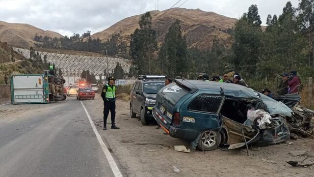 Carretera Central: un fallecido y tres heridos de gravedad deja triple choque en el tramo Pasco-Huánuco