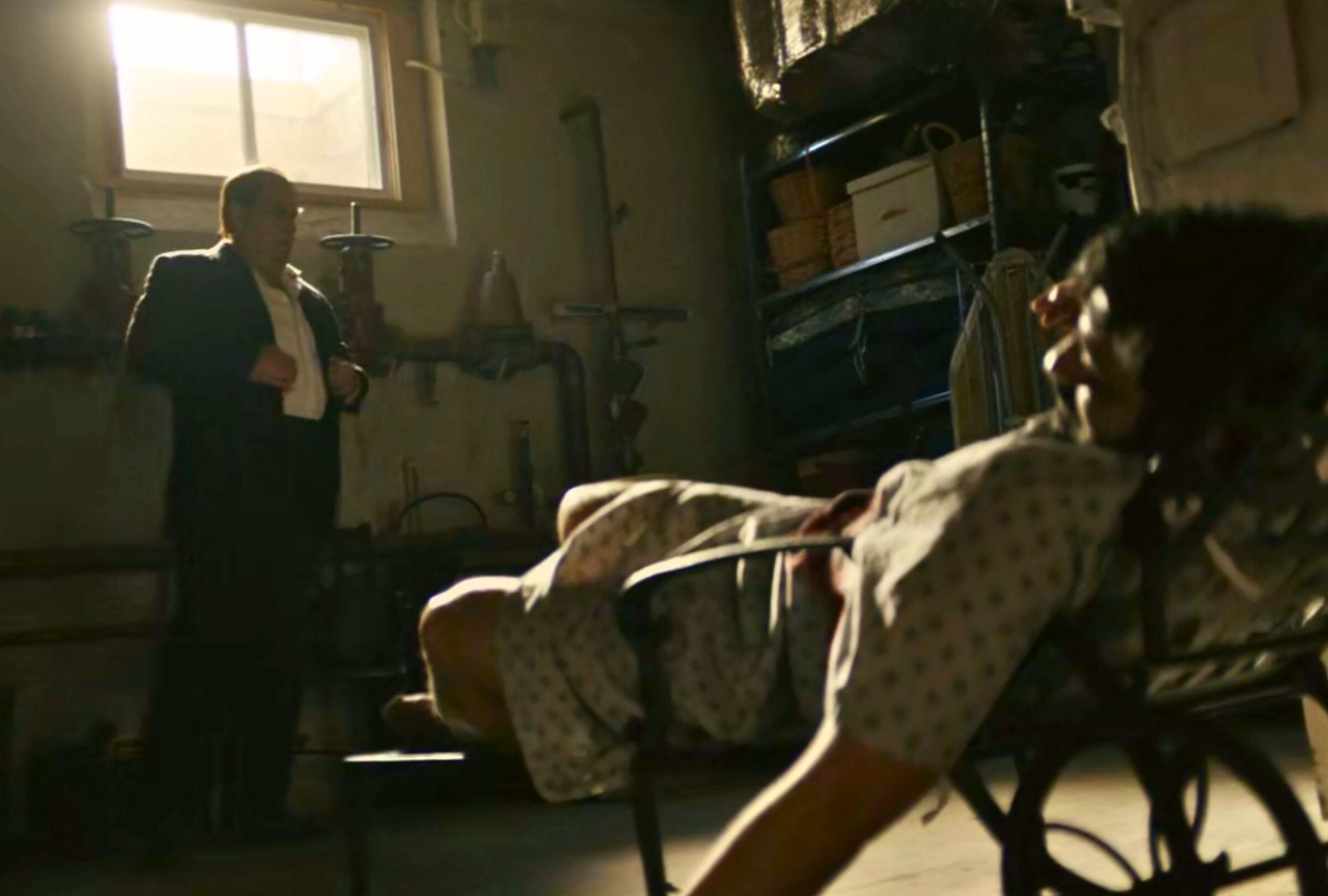 En el episodio 2 de la serie "The Penguin", Oswald "Oz" Cobb debe matar a Ervad para evitar que lo delaten (Foto: HBO)