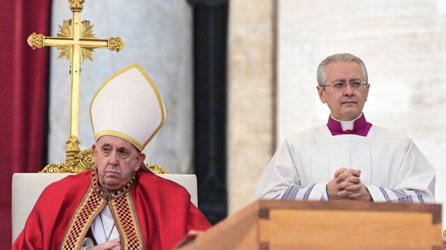 Benedicto XVI: así fue el “sobrio, pero solemne” funeral del Papa emérito en Roma | FOTOS