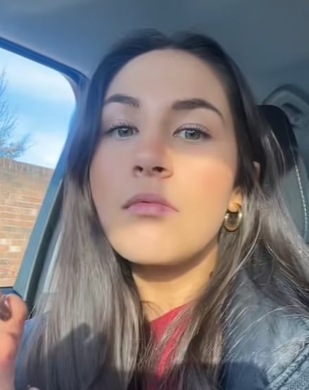 Hannah Maria, profesora de 10° grado, se volvió viral al revelar los motivos por los que decidió renunciar a su empleo. (Foto: @hannahmariaf / TikTok)