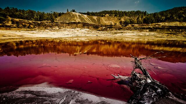 Río Tinto, este lugar en España tiene sus aguas de color rojo
